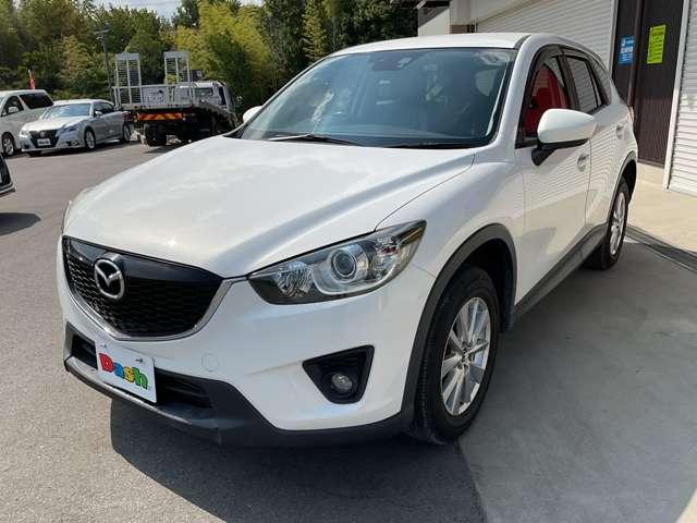 ＣＸ－５ ＸＤ　Ｌパッケージ　ディーゼルターボ　自社　ローン　信用回復ローン　ダイアトーンナビ・フルセグＴＶ　Ｂｌｕｅｔｏｏｔｈ　バック・サイドカメラ　ＥＴＣ　クルーズコントロール　ＢＯＳＥサウンド　アイドリングストップ　衝突軽減ブレーキ　リアビー（12枚目）