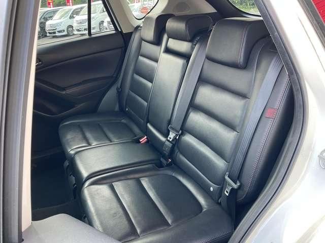 ＣＸ－５ ＸＤ　Ｌパッケージ　ディーゼルターボ　自社　ローン　信用回復ローン　ダイアトーンナビ・フルセグＴＶ　Ｂｌｕｅｔｏｏｔｈ　バック・サイドカメラ　ＥＴＣ　クルーズコントロール　ＢＯＳＥサウンド　アイドリングストップ　衝突軽減ブレーキ　リアビー（25枚目）