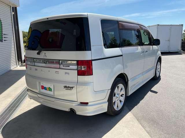 デリカＤ：５ Ｇ　パワーパッケージ　自社　ローン　　信用回復ローン　パナソニックメモリーナビ　フルセグＴＶ　Ｂｌｕｅｔｏｏｔｈ　バックカメラ　ＥＴＣ　両側電動スライドドア　ＨＩＤヘッドライト　後席モニタ　アイドリングストップ（5枚目）