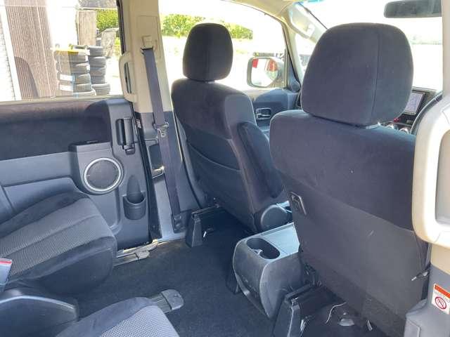 デリカＤ：５ Ｇ　パワーパッケージ　自社　ローン　　信用回復ローン　パナソニックメモリーナビ　フルセグＴＶ　Ｂｌｕｅｔｏｏｔｈ　バックカメラ　ＥＴＣ　両側電動スライドドア　ＨＩＤヘッドライト　後席モニタ　アイドリングストップ（19枚目）