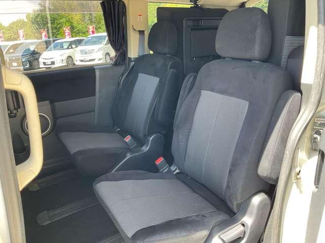 デリカＤ：５ Ｇ　パワーパッケージ　自社　ローン　　信用回復ローン　パナソニックメモリーナビ　フルセグＴＶ　Ｂｌｕｅｔｏｏｔｈ　バックカメラ　ＥＴＣ　両側電動スライドドア　ＨＩＤヘッドライト　後席モニタ　アイドリングストップ（25枚目）