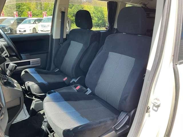 デリカＤ：５ Ｇ　パワーパッケージ　自社　ローン　　信用回復ローン　パナソニックメモリーナビ　フルセグＴＶ　Ｂｌｕｅｔｏｏｔｈ　バックカメラ　ＥＴＣ　両側電動スライドドア　ＨＩＤヘッドライト　後席モニタ　アイドリングストップ（27枚目）