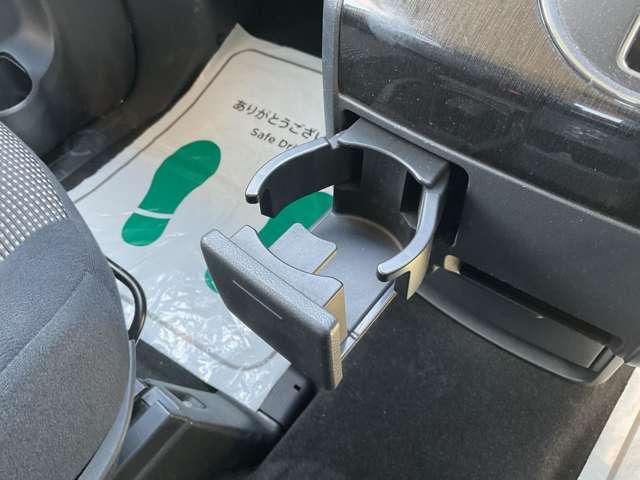 デリカＤ：５ Ｇ　パワーパッケージ　自社　ローン　　信用回復ローン　パナソニックメモリーナビ　フルセグＴＶ　Ｂｌｕｅｔｏｏｔｈ　バックカメラ　ＥＴＣ　両側電動スライドドア　ＨＩＤヘッドライト　後席モニタ　アイドリングストップ（41枚目）