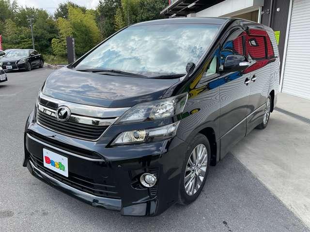 ヴェルファイア ２．４　Ｚ　ゴールデンアイズＩＩ　自社　ローン　信用回復ローン　純正８インチＨＤＤナビ・フルセグＴＶ・Ｂｌｕｅｔｏｏｔｈ・ＥＴＣ・バックカメラ・純正１８インチアルミ・両側パワースライドドア・前後クリアランスソナー・リアエアコ・ＨＩＤ（10枚目）