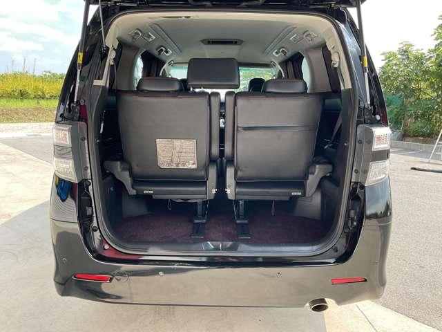 ヴェルファイア ２．４　Ｚ　ゴールデンアイズＩＩ　自社　ローン　信用回復ローン　純正８インチＨＤＤナビ・フルセグＴＶ・Ｂｌｕｅｔｏｏｔｈ・ＥＴＣ・バックカメラ・純正１８インチアルミ・両側パワースライドドア・前後クリアランスソナー・リアエアコ・ＨＩＤ（20枚目）