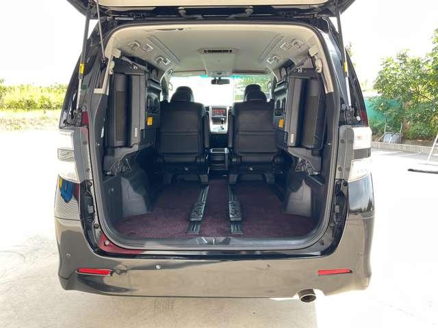 ヴェルファイア ２．４　Ｚ　ゴールデンアイズＩＩ　自社　ローン　信用回復ローン　純正８インチＨＤＤナビ・フルセグＴＶ・Ｂｌｕｅｔｏｏｔｈ・ＥＴＣ・バックカメラ・純正１８インチアルミ・両側パワースライドドア・前後クリアランスソナー・リアエアコ・ＨＩＤ（21枚目）