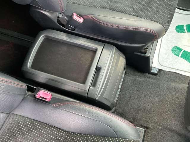 ヴェルファイア ２．４　Ｚ　ゴールデンアイズＩＩ　自社　ローン　信用回復ローン　純正８インチＨＤＤナビ・フルセグＴＶ・Ｂｌｕｅｔｏｏｔｈ・ＥＴＣ・バックカメラ・純正１８インチアルミ・両側パワースライドドア・前後クリアランスソナー・リアエアコ・ＨＩＤ（39枚目）