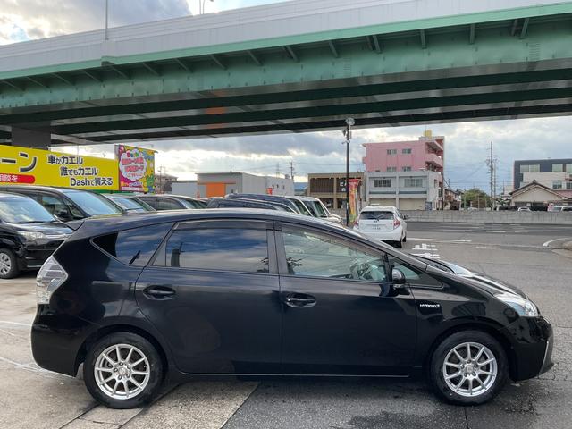 プリウスアルファ Ｓ　パナソニックＳＤナビ・フルセグＴＶ・Ｂｌｕｅｔｏｏｔｈ・バックカメラ・ＥＴＣ・ＬＥＤオートライト・フォグランプ・寒冷地仕様・社外レーダー（12枚目）