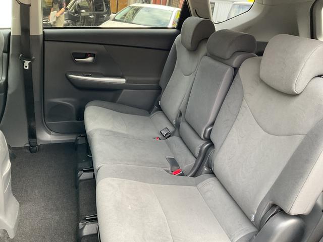 プリウスアルファ Ｓ　パナソニックＳＤナビ・フルセグＴＶ・Ｂｌｕｅｔｏｏｔｈ・バックカメラ・ＥＴＣ・ＬＥＤオートライト・フォグランプ・寒冷地仕様・社外レーダー（20枚目）