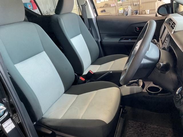 アクア Ｓ　社外ＳＤナビ・フルセグＴＶ・Ｂｌｕｅｔｏｏｔｈ・バックカメラ・ＥＴＣ・社外アルミホイール・ＨＩＤオートライト・アイドリングストップ・プッシュスタート・ヘッドライトレベライザー・オートリトラミラー（14枚目）