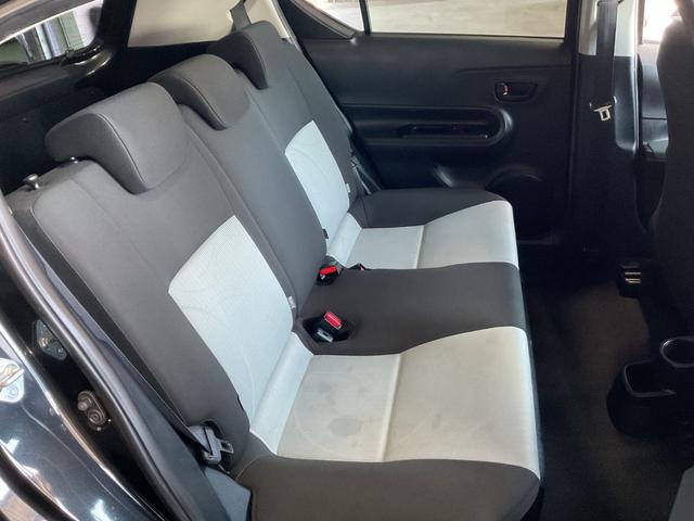 アクア Ｓ　社外ＳＤナビ・フルセグＴＶ・Ｂｌｕｅｔｏｏｔｈ・バックカメラ・ＥＴＣ・社外アルミホイール・ＨＩＤオートライト・アイドリングストップ・プッシュスタート・ヘッドライトレベライザー・オートリトラミラー（18枚目）