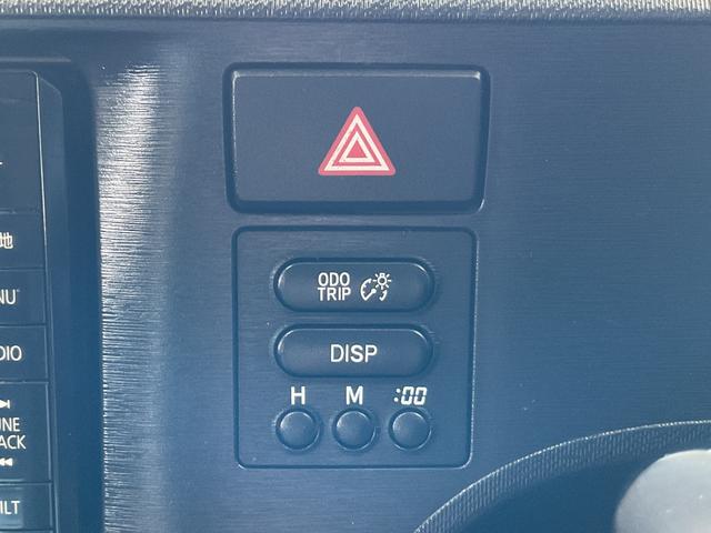 アクア Ｓ　社外ＳＤナビ・フルセグＴＶ・Ｂｌｕｅｔｏｏｔｈ・バックカメラ・ＥＴＣ・社外アルミホイール・ＨＩＤオートライト・アイドリングストップ・プッシュスタート・ヘッドライトレベライザー・オートリトラミラー（31枚目）