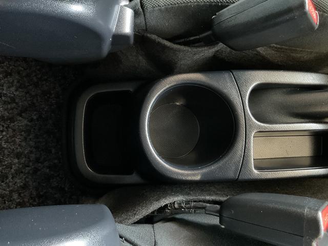 アクア Ｓ　社外ＳＤナビ・フルセグＴＶ・Ｂｌｕｅｔｏｏｔｈ・バックカメラ・ＥＴＣ・社外アルミホイール・ＨＩＤオートライト・アイドリングストップ・プッシュスタート・ヘッドライトレベライザー・オートリトラミラー（35枚目）