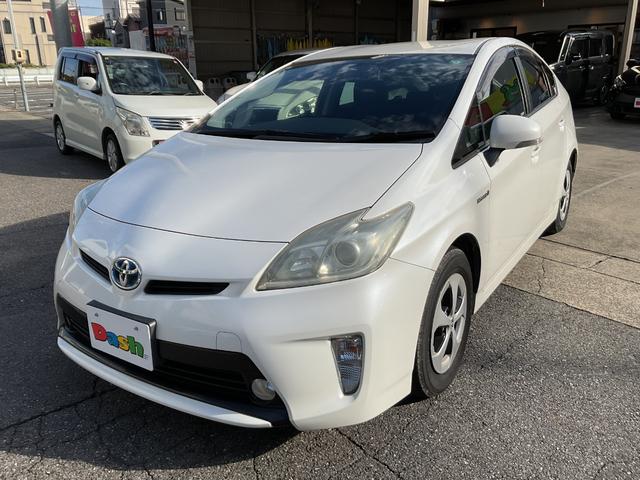 プリウス Ｓ　純正ＳＤナビ・ワンセグＴＶ・Ｂｌｕｅｔｏｏｔｈ・バックカメラ・ＥＴＣ・ＨＩＤライト・ステアリングリモコン・純正アルミホイール（5枚目）