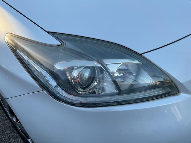 プリウス Ｓ　純正ＳＤナビ・ワンセグＴＶ・Ｂｌｕｅｔｏｏｔｈ・バックカメラ・ＥＴＣ・ＨＩＤライト・ステアリングリモコン・純正アルミホイール（46枚目）