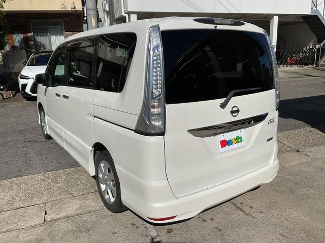 セレナ ハイウェイスター　Ｓ－ハイブリッド　純正メモリーナビ・ＴＶ・ＤＶＤ・バックカメラ・ＥＴＣ・純正アルミホイール・両側電動スライドドア・アイドリングストップ・オートライト・フォグランプ・プッシュスタート・ドアバイザー（9枚目）