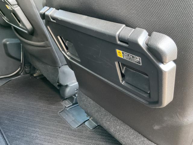 ルーミー カスタムＧ　Ｓ　純正メモリーナビ・フルセグＴＶ・ＤＶＤ・Ｂｌｕｅｔｏｏｔｈ・バックカメラ・ＥＴＣ・ワンオーナー・両側電動スライドドア・オートミラー・ステンリングリモコン・純正アルミホイール・ＬＥＤライト・フォグランプ（41枚目）