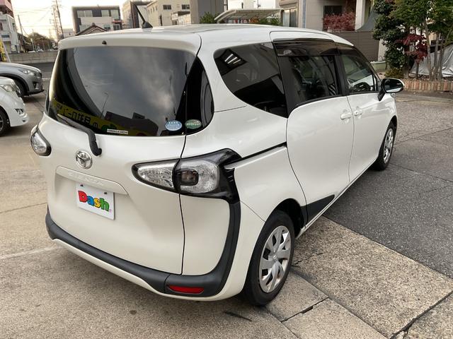 シエンタ Ｇ　社外ＳＤナビ・フルセグＴＶ・ＤＶＤ・Ｂｌｕｅｔｏｏｔｈ・ＥＴＣ・プリクラッシュセーフティー・ヘッドライトレベライザー（11枚目）