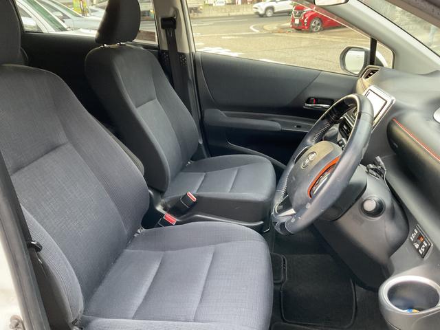 シエンタ Ｇ　社外ＳＤナビ・フルセグＴＶ・ＤＶＤ・Ｂｌｕｅｔｏｏｔｈ・ＥＴＣ・プリクラッシュセーフティー・ヘッドライトレベライザー（14枚目）