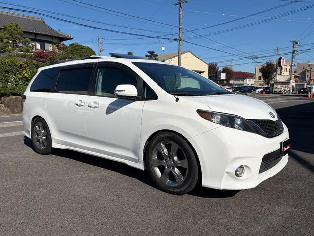 シエナ SE 新車並行 実走行 アルパインBIGXナビ アルパインフリップダウンモニター 両側パワスラ サンルーフ パワーバックドア ハーフレザー バックモニター ETC ダウンサス(8枚目)