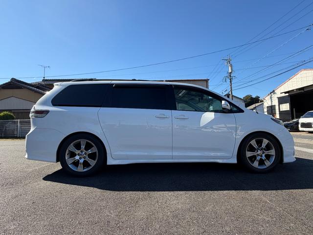 シエナ SE 新車並行 実走行 アルパインBIGXナビ アルパインフリップダウンモニター 両側パワスラ サンルーフ パワーバックドア ハーフレザー バックモニター ETC ダウンサス(18枚目)