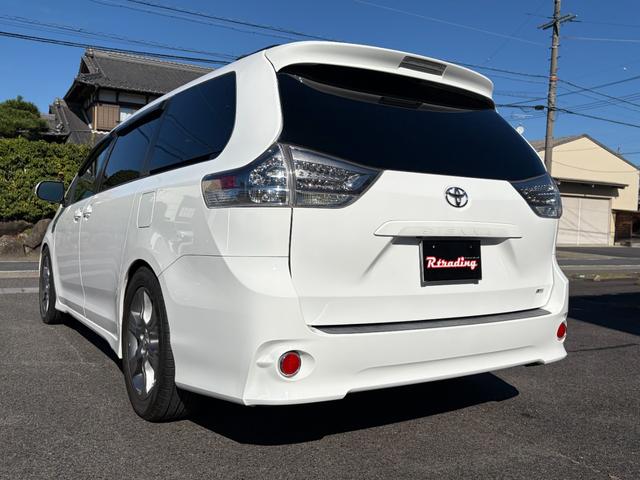 シエナ SE 新車並行 実走行 アルパインBIGXナビ アルパインフリップダウンモニター 両側パワスラ サンルーフ パワーバックドア ハーフレザー バックモニター ETC ダウンサス(19枚目)