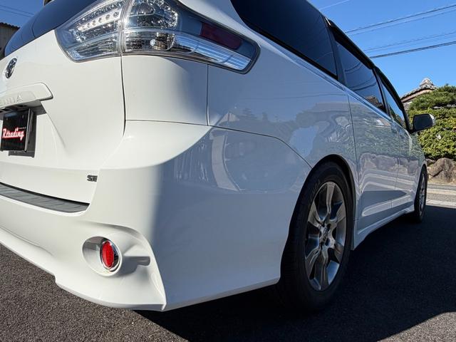 シエナ SE 新車並行 実走行 アルパインBIGXナビ アルパインフリップダウンモニター 両側パワスラ サンルーフ パワーバックドア ハーフレザー バックモニター ETC ダウンサス(26枚目)