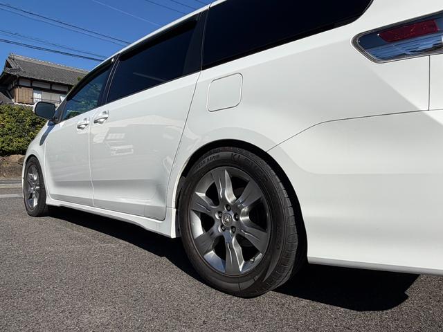 シエナ SE 新車並行 実走行 アルパインBIGXナビ アルパインフリップダウンモニター 両側パワスラ サンルーフ パワーバックドア ハーフレザー バックモニター ETC ダウンサス(28枚目)