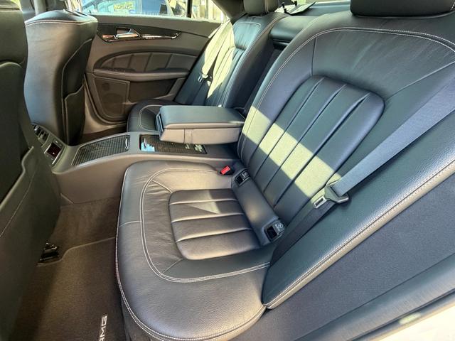 ＣＬＳクラス ＣＬＳ２２０　ブルーテック　ＡＭＧライン　サンルーフ　純正ナビ　アラウンドビュー　メモリーパワーシート　パワートランク　本革シート　地デジ　ＢＳＭ　純正ドラレコ　レーダーセーフティ（44枚目）