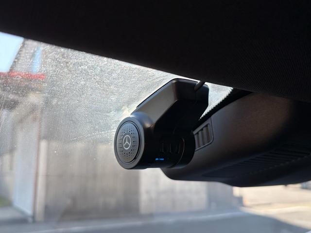 ＣＬＳクラス ＣＬＳ２２０　ブルーテック　ＡＭＧライン　サンルーフ　純正ナビ　アラウンドビュー　メモリーパワーシート　パワートランク　本革シート　地デジ　ＢＳＭ　純正ドラレコ　レーダーセーフティ（49枚目）