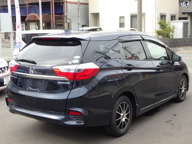 シャトル ハイブリッドZ ETC バックカメラ TV オートクルーズコントロール 衝突被害軽減システム アルミホイール LEDヘッドランプ スマートキー 電動格納ミラー シートヒーター AT 盗難防止システム 衝突安全ボディ(15枚目)