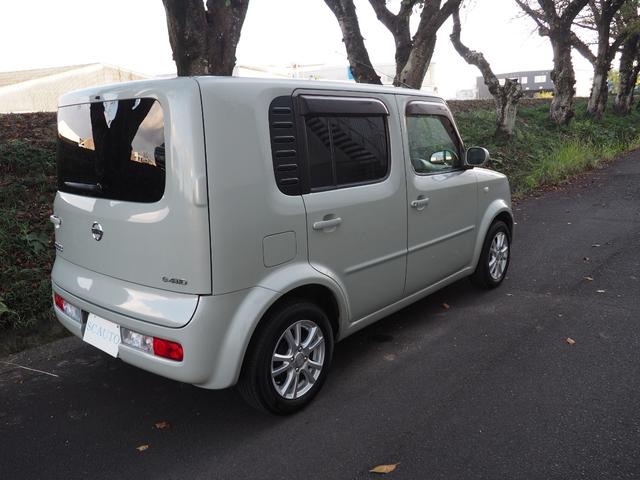 キューブ １４Ｓ　ＦＯＵＲ　ハイスペナビ　禁煙車　フルセグＴＶ　４ＷＤ×４速オートマ　スマートキー　Ｂｌｕｅｔｏｏｔｈ（音楽再生＋電話ＯＫ）キーレス自動格納ミラー　バックカメラ　日本製ドラレコ　ＥＴＣ（8枚目）