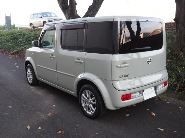 キューブ １４Ｓ　ＦＯＵＲ　ハイスペナビ　禁煙車　フルセグＴＶ　４ＷＤ×４速オートマ　スマートキー　Ｂｌｕｅｔｏｏｔｈ（音楽再生＋電話ＯＫ）キーレス自動格納ミラー　バックカメラ　日本製ドラレコ　ＥＴＣ（9枚目）