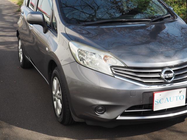 ヘッドライトも専用のコーティング施工しておりますので、綺麗な状態です。