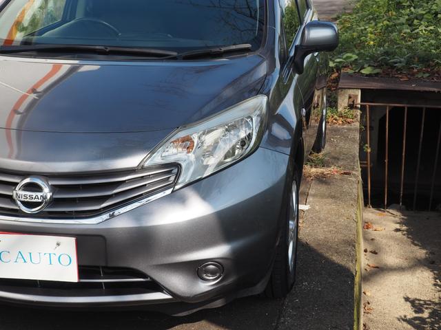 ヘッドライトも専用のコーティング施工しておりますので、綺麗な状態です。