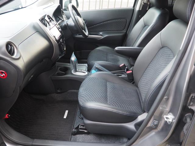 シートも綺麗ですが、更に専用の強アルカリ電解水ｐＨ１３．２以上使用＋リンサーシートクリーニングしてます！作業動画あり　５万円相当の作業◎