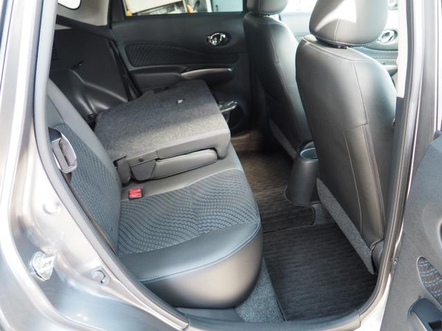 リアシート独立で倒せると便利ですよ（＾＾　説明動画　ＹｏｕＴｕｂｅで公開中（＾＾♪