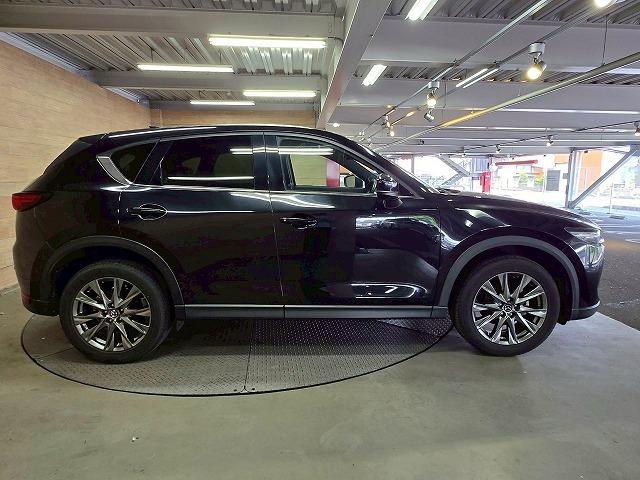 ＣＸ－５ ＸＤ　エクスクルーシブモード　ナビ／全周囲カメラ／ＢＯＳＥ／本革シート／シートクーラー／フルセグ／パワーシート／シートヒーター／パワーバックドア／アドバンスドキー／レーダークルーズコントロール／ハンドルヒーター／ＥＴＣ（75枚目）