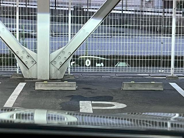 ＮＸ ＮＸ３５０ｈ　Ｆスポーツ　ムーンルーフ／ワンオーナー／３眼ＬＥＤヘッドライト／全周囲カメラ／駐車支援システム／パーキングアシスト／ナビ＆ＴＶ／パワーバックドア／レーダークルーズコントロール／デジタルインナーミラー／ドラレコ（55枚目）