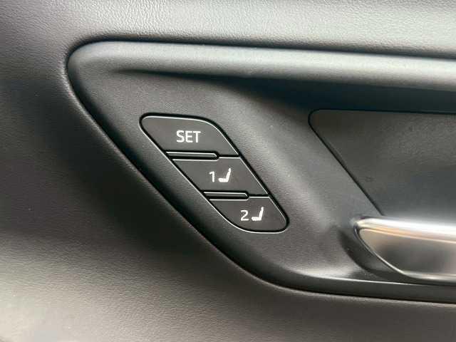 クラウンクロスオーバー ＲＳ　１２．３インチナビ／バックカメラ／サンルーフ／シートヒーター／シートエアコン／パワーシート／シートメモリ／２１インチアルミ／電動リアゲート／ＵＳＢ端子／ＡＣ１００Ｖ／レーダークルーズ／衝突軽減／ＥＴＣ（14枚目）