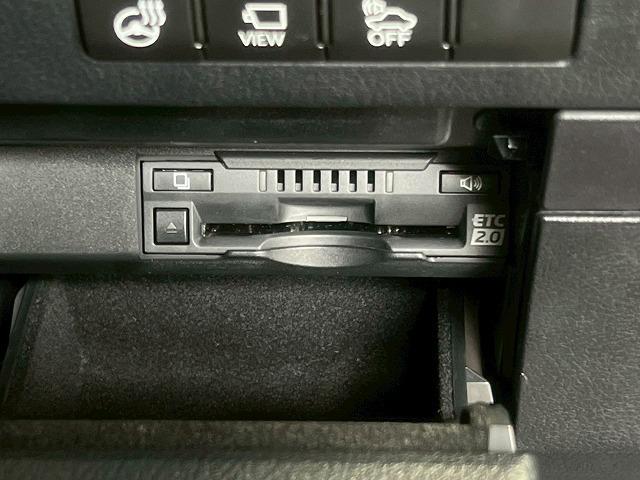 ＲＸ ＲＸ４５０ｈ　バージョンＬ　茶革シート／ＢＳＭ／パワーバックドア／レーダークルーズ／シートヒーター／シートクーラー／純正ナビＴＶ／パワーシート／シートメモリー／ＡＣ１００Ｖ／後席電動シート／後席シートヒーター／ＨＵＤ／ＥＴＣ（40枚目）