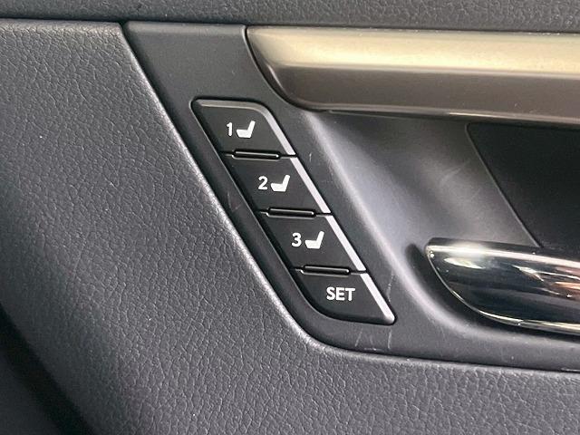 ＲＸ ＲＸ４５０ｈ　バージョンＬ　茶革シート／ＢＳＭ／パワーバックドア／レーダークルーズ／シートヒーター／シートクーラー／純正ナビＴＶ／パワーシート／シートメモリー／ＡＣ１００Ｖ／後席電動シート／後席シートヒーター／ＨＵＤ／ＥＴＣ（42枚目）