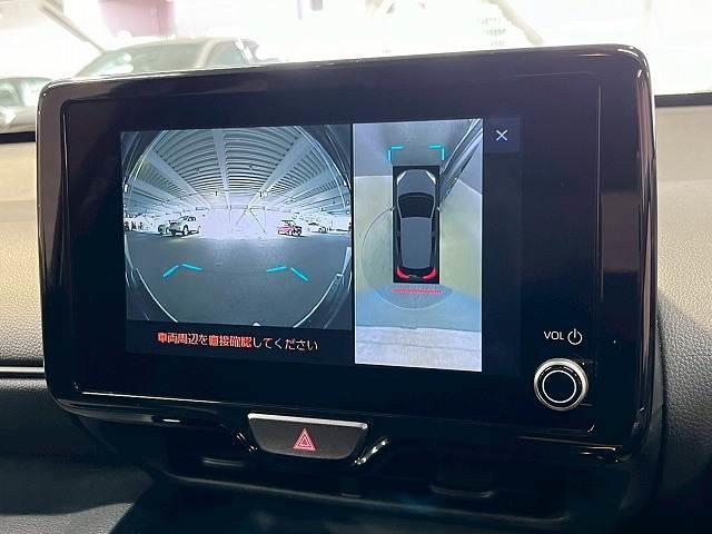 ヤリスクロス Ｚ　全周囲カメラ／ＢＳＭ／ＨＤＭＩ／パワーシート／シートヒーター／衝突軽減ブレーキ／ナビ／純正ディスプレイオーディオ／Ｂｌｕｅｔｏｏｔｈ再生／レーダークルーズコントロール／オートハイビーム／ＬＥＤヘッド（4枚目）