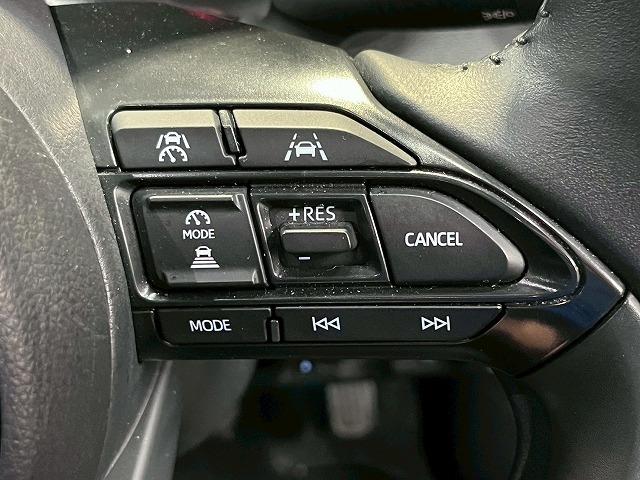 ヤリスクロス Ｚ　全周囲カメラ／ＢＳＭ／ＨＤＭＩ／パワーシート／シートヒーター／衝突軽減ブレーキ／ナビ／純正ディスプレイオーディオ／Ｂｌｕｅｔｏｏｔｈ再生／レーダークルーズコントロール／オートハイビーム／ＬＥＤヘッド（43枚目）