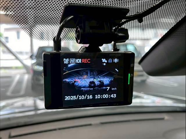 カローラクロス ハイブリッド Z ワンオーナー/ナビ/バックカメラ/レーダークルーズ/BSM/シートヒーター/パワーシート/ETC/パワーバックドア/ディスプレイオーディオ/ハーフレザー/前後ドライブレコーダー/Bluetooth(15枚目)