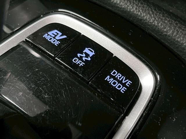 カローラクロス ハイブリッド Z ワンオーナー/ナビ/バックカメラ/レーダークルーズ/BSM/シートヒーター/パワーシート/ETC/パワーバックドア/ディスプレイオーディオ/ハーフレザー/前後ドライブレコーダー/Bluetooth(32枚目)