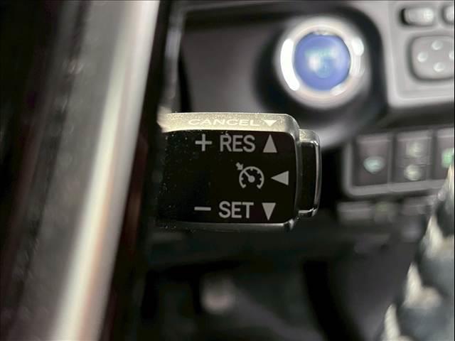 アクア G ソフトレザーセレクション バックカメラ/クルーズコントロール/ETC/ナビ/Bluetooth接続/衝突軽減/レーンアシスト/ヘッドライトウォッシャー/オートハイビーム/LEDヘッド/スマートキー/プッシュスタート/ETC(5枚目)