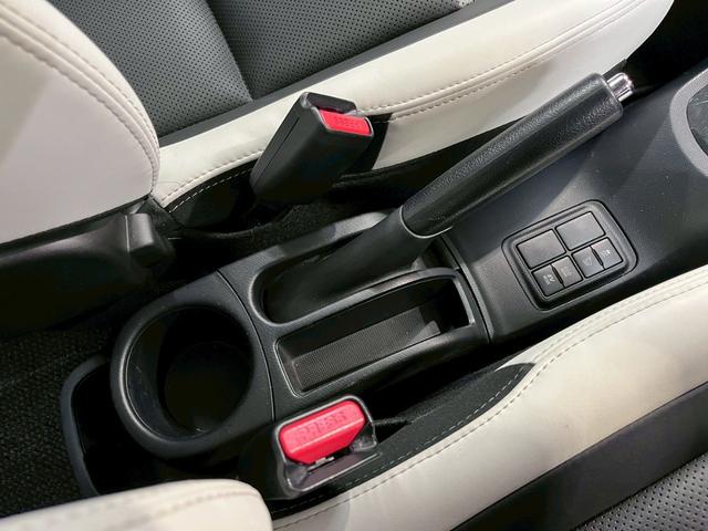 アクア G ソフトレザーセレクション バックカメラ/クルーズコントロール/ETC/ナビ/Bluetooth接続/衝突軽減/レーンアシスト/ヘッドライトウォッシャー/オートハイビーム/LEDヘッド/スマートキー/プッシュスタート/ETC(38枚目)