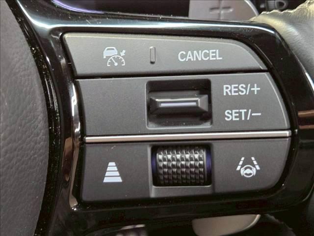 ZR-V e:HEV Z 全周囲カメラ/レーダークルーズ/BOSE/ホンダセンシング/ナビ/Bluetooth接続/衝突軽減/ステアリングスイッチ/シートヒーター/ハンドルヒーター/ドライブレコーダー/18インチアルミ/ETC(5枚目)