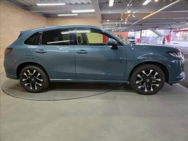 ZR-V e:HEV Z 全周囲カメラ/レーダークルーズ/BOSE/ホンダセンシング/ナビ/Bluetooth接続/衝突軽減/ステアリングスイッチ/シートヒーター/ハンドルヒーター/ドライブレコーダー/18インチアルミ/ETC(18枚目)